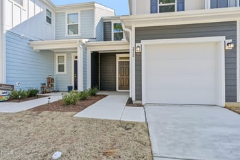 212 Parker Ln, Mebane, NC 27302