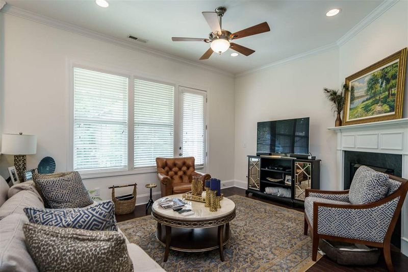 212 Penley Cir, Raleigh, NC 27609