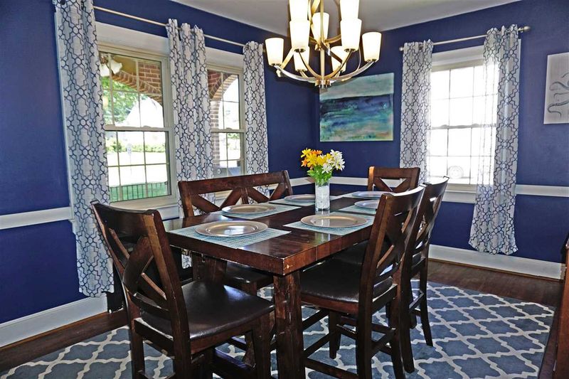212 Reams Ave, Roxboro, NC 27573