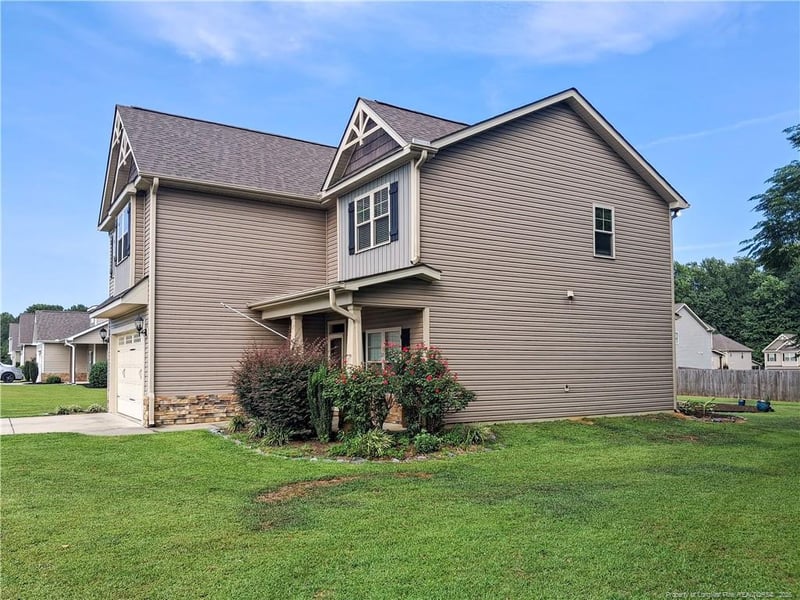 212 Rustic Field Dr, Goldsboro, NC 27533