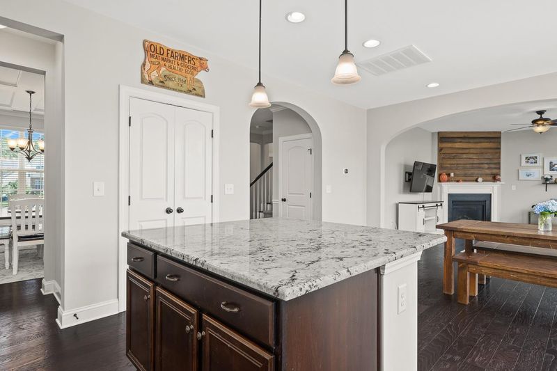 212 Shadow Hawk Dr, Durham, NC 27713