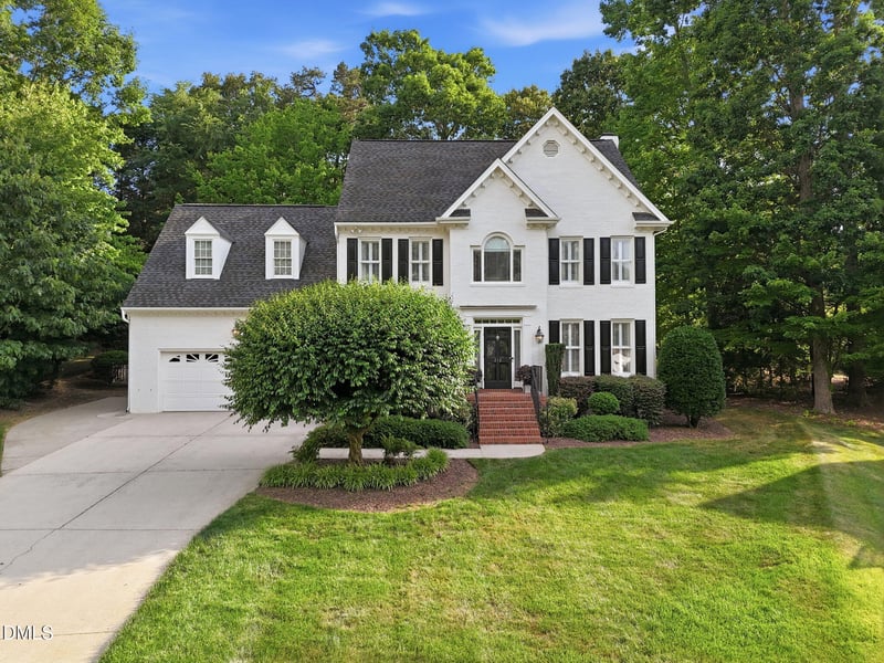 212 Silver Lining Ln, Cary, NC 27513