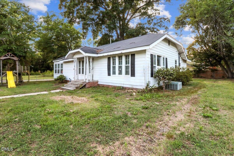 212 Sixth St, Smithfield, NC 27577