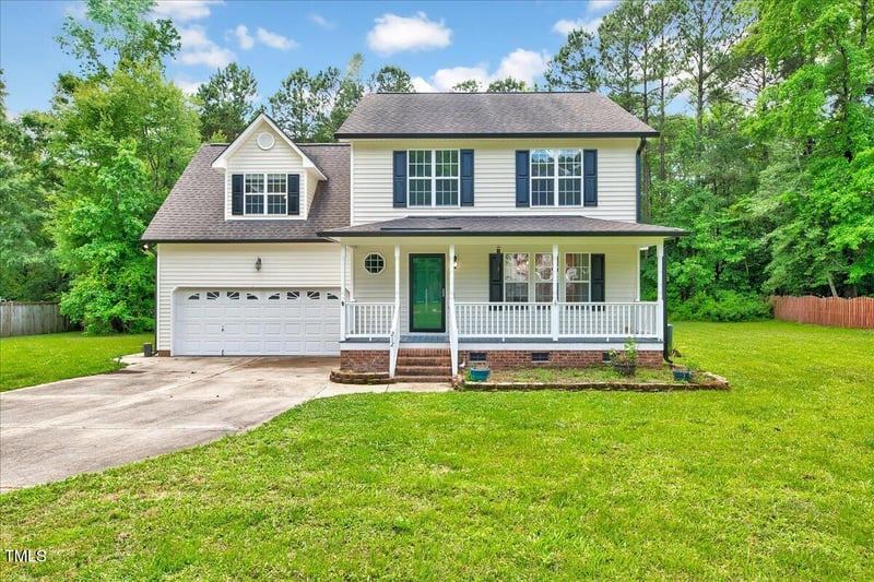 212 Spearhead Pl, Clayton, NC 27520