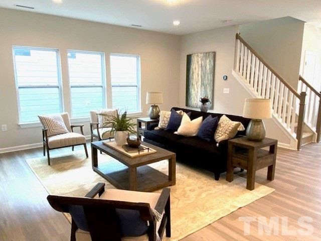 212 Stone River Dr, Wendell, NC 27591