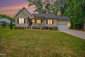 212 Tanglewood Dr, Louisburg, NC 27549