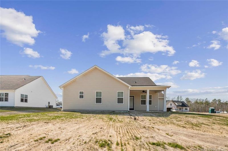 212 Thistle Ct, Sanford, NC 27332
