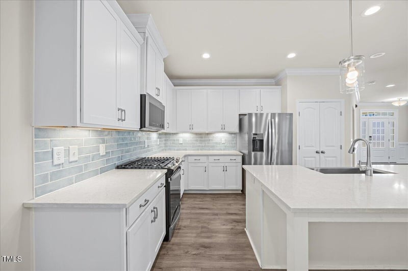 212 Thunder Forest Ln, Wendell, NC 27591