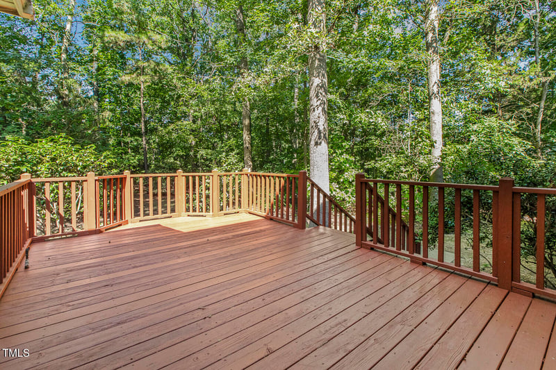 212 Torrey Pines Dr, Cary, NC 27513