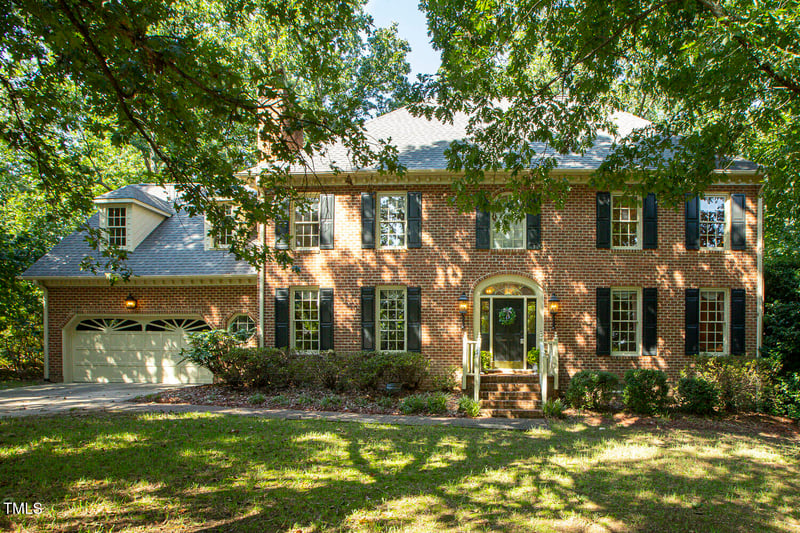 212 Torrey Pines Dr, Cary, NC 27513