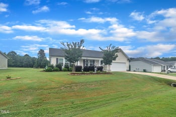212 Tractor Pl, Willow Springs, NC 27592