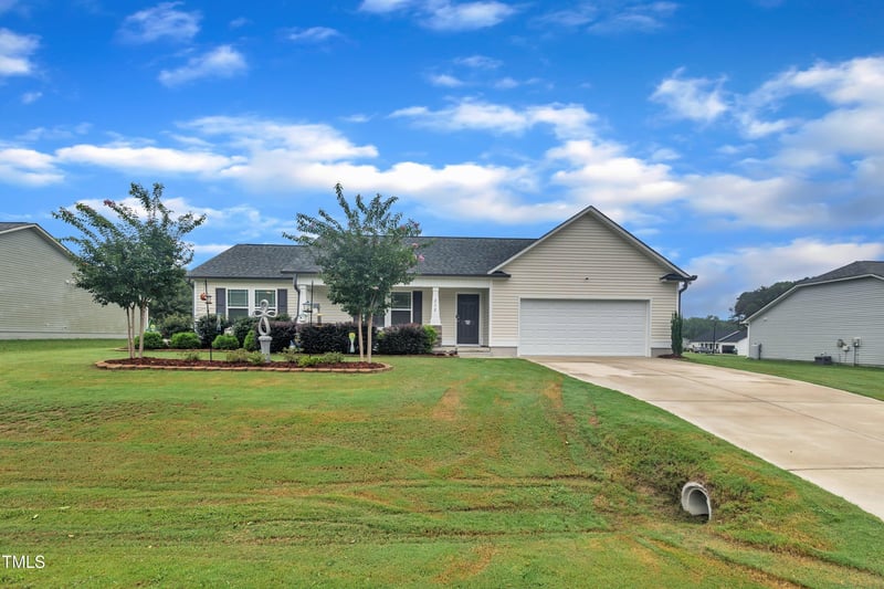 212 Tractor Pl, Willow Springs, NC 27592