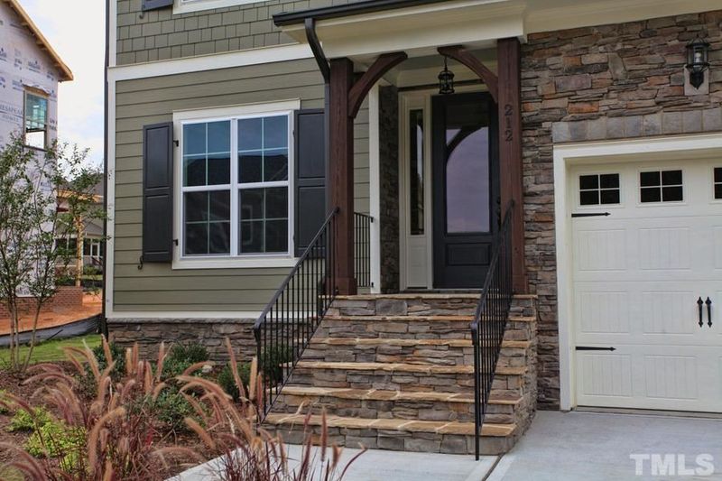 212 Traditions Garden Ln, Wake Forest, NC 27587