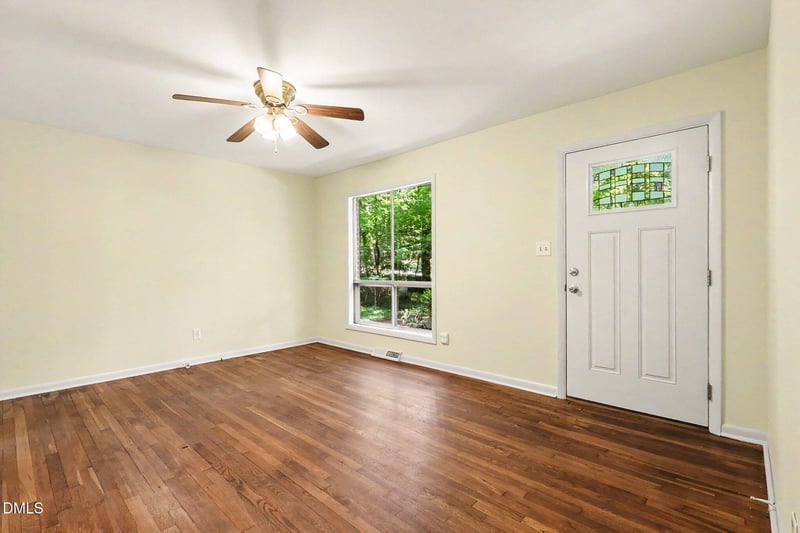 212 Valley Park Dr, Chapel Hill, NC 27514