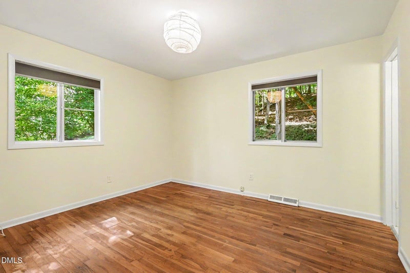 212 Valley Park Dr, Chapel Hill, NC 27514