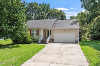 212 Webfoot Dr, Garner, NC 27529
