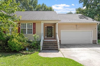 212 Webfoot Dr, Garner, NC 27529