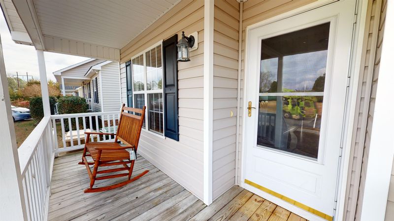 212 Westminster Dr, Clayton, NC 27520