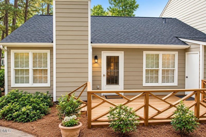 212 Wetherburn Ln, Raleigh, NC 27615