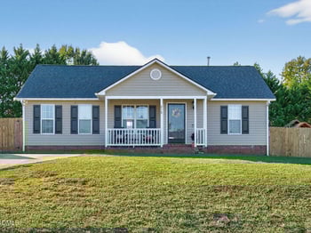 212 Wexford Dr, Clayton, NC 27520