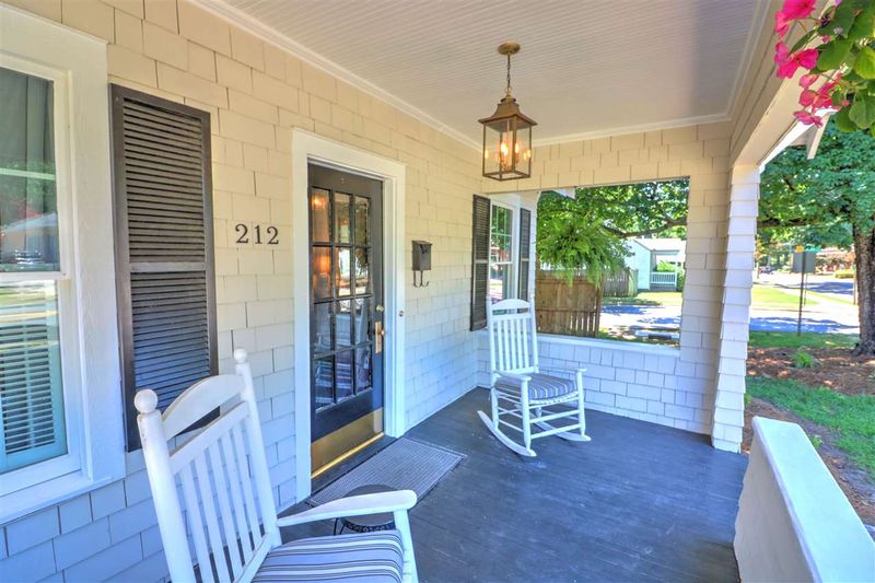 212 E Whitaker Mill Rd, Raleigh, NC 27608
