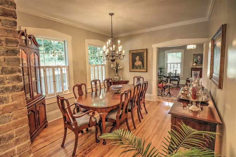 212 E Whitaker Mill Rd, Raleigh, NC 27608