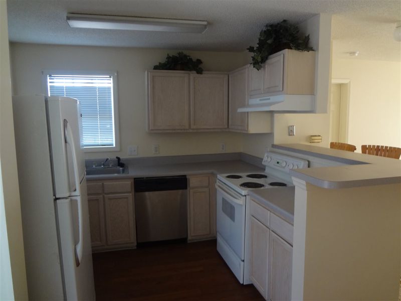 2120- Wolftech Ln #304, Raleigh, NC 27603