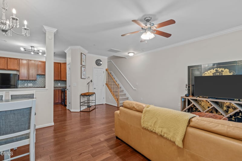 2120 Breezeway Dr #104, Raleigh, NC 27614