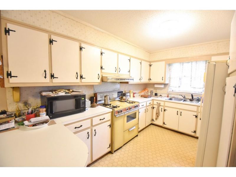 2120 Joyce, Burlington, NC 27217