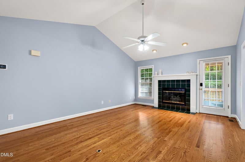 2120 Longwood Dr, Raleigh, NC 27612