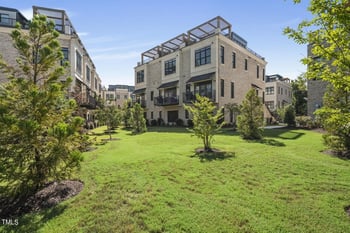 2120 Oberlin Village Dr #103, Raleigh, NC 27605