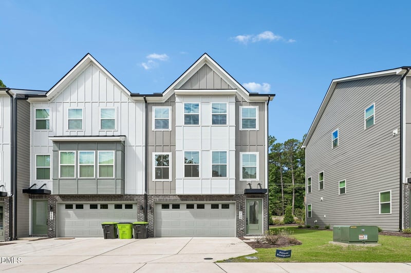 2120 Opulent Oaks Ln, Durham, NC 27713