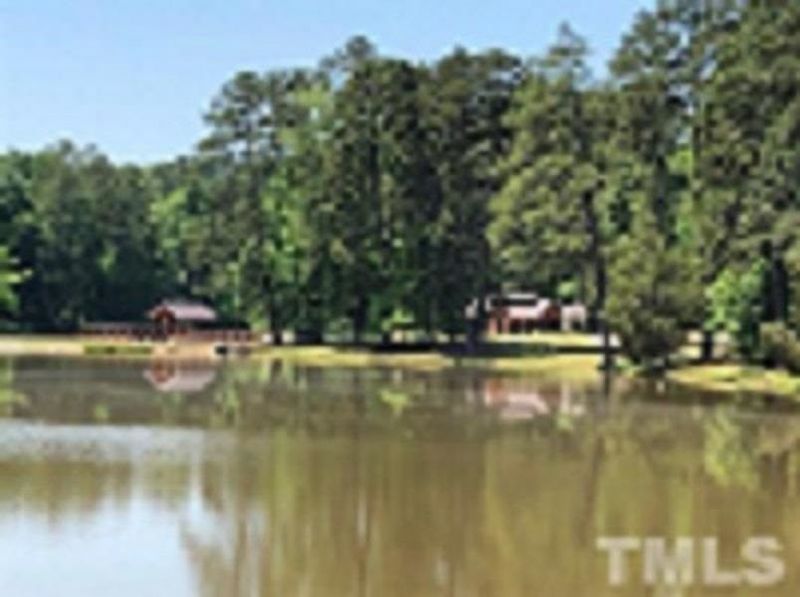 2121 Arborwood Dr, Durham, NC 27705