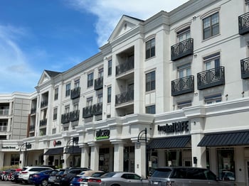 2121 Oberlin Village Dr #103, Raleigh, NC 27605