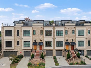 2121 Oberlin Village Dr #105, Raleigh, NC 27605