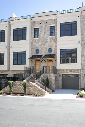 2121 Oberlin Village Dr #109, Raleigh, NC 27605