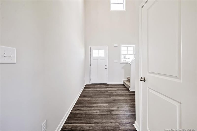2121 Purebred Cir, Hope Mills, NC 28348