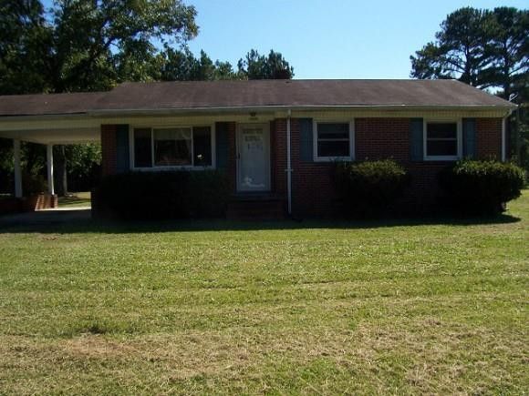 2121 Tramway Rd, Sanford, NC 27330