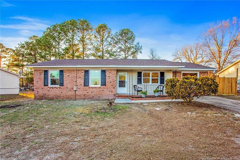 2122 Appleton Ct, Fayetteville, NC 28306