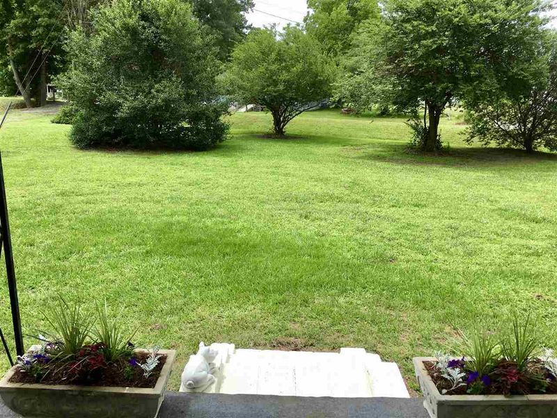 2122 Barbour Rd, Smithfield, NC 27577