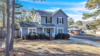 2122 Coinjock Cir, Fayetteville, NC 28304