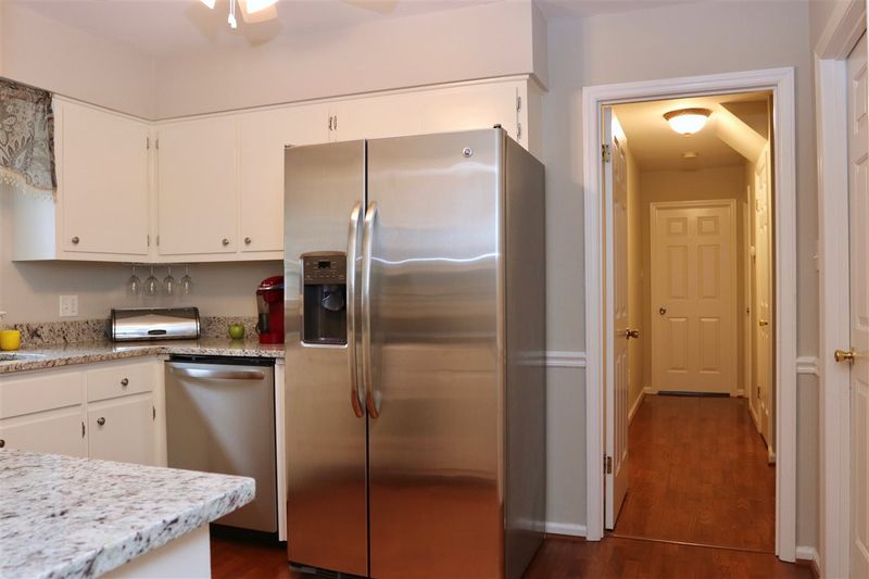 2122 S Third St, Mebane, NC 27302