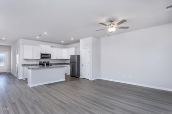 2122 Willow Gln Dr, Graham, NC 27253