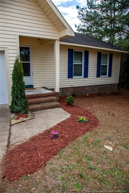2123 Constitution Dr, Fayetteville, NC 28301