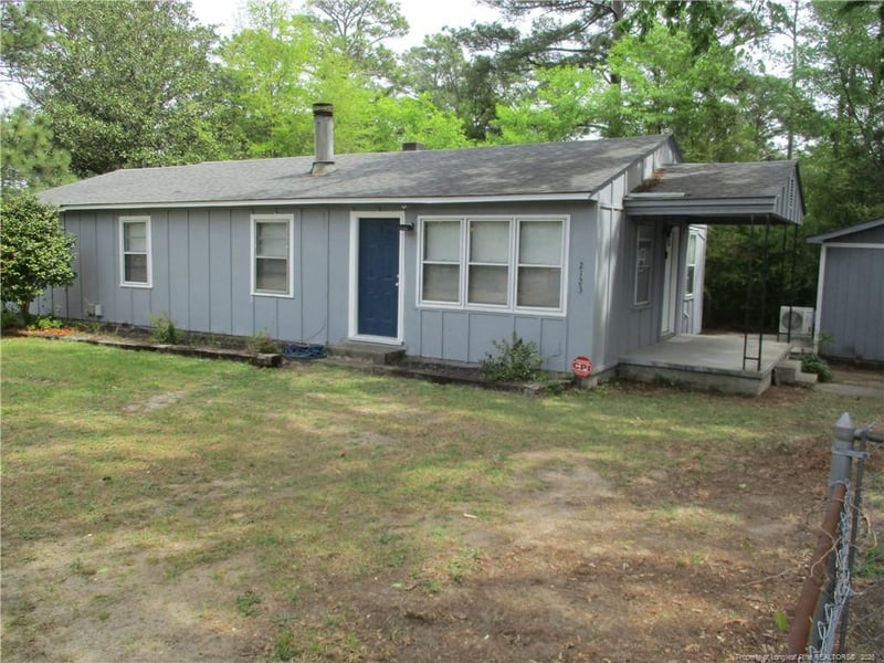 2123 Pigeon River Rd, Fayetteville, NC 28306