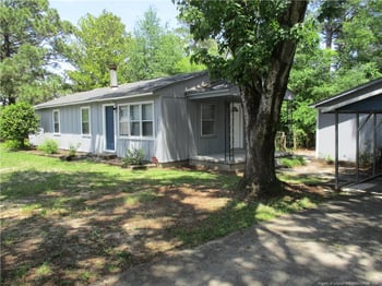 2123 Pigeon River Rd, Fayetteville, NC 28306