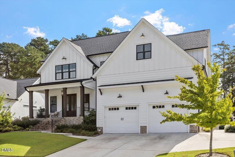 2124 Arborwood Dr, Durham, NC 27705