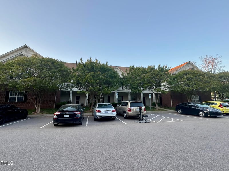 2124 Claret Ln, Morrisville, NC 27560