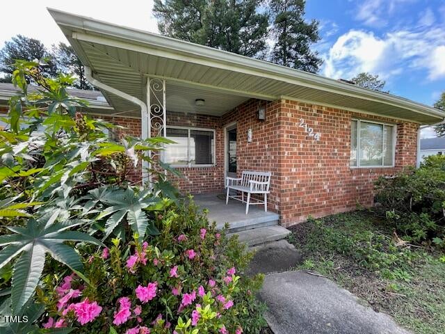 2124 Glover Rd, Durham, NC 27703