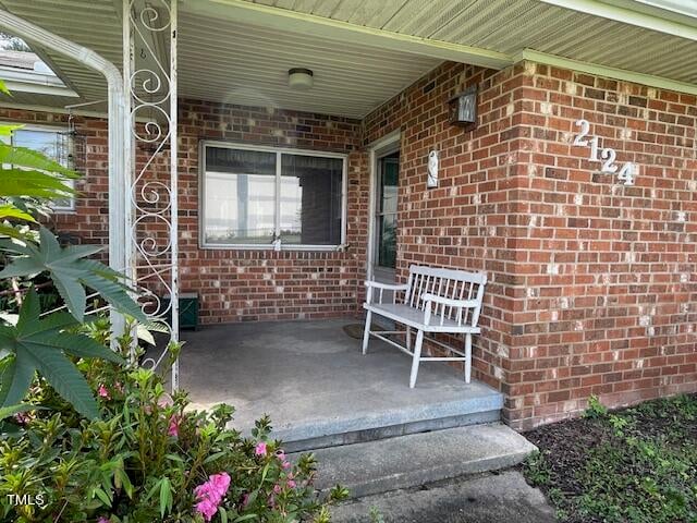 2124 Glover Rd, Durham, NC 27703
